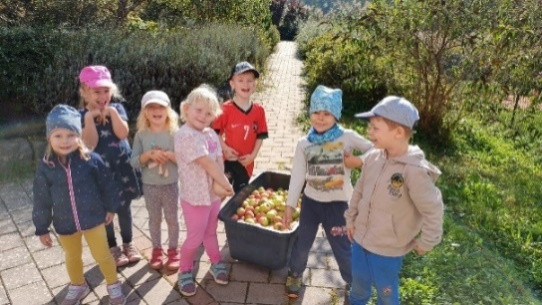 Kita Rügland Apfelernet 2024